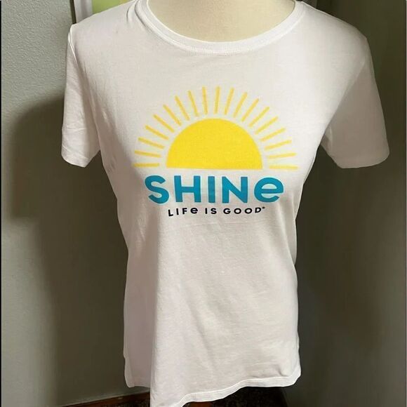 NWT Life Is Good “SHINE” Short Sleeved White Tee Small #T11 - Picture 2 of 5